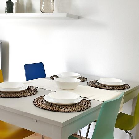 Ferienwohnung Ampio E Accogliente Bilocale - Fara 1, Porta Nuova Mailand Exterior foto