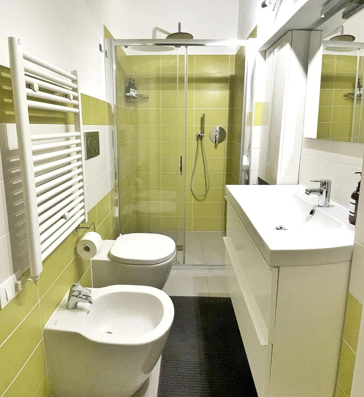 Ferienwohnung Ampio E Accogliente Bilocale - Fara 1, Porta Nuova Mailand Exterior foto
